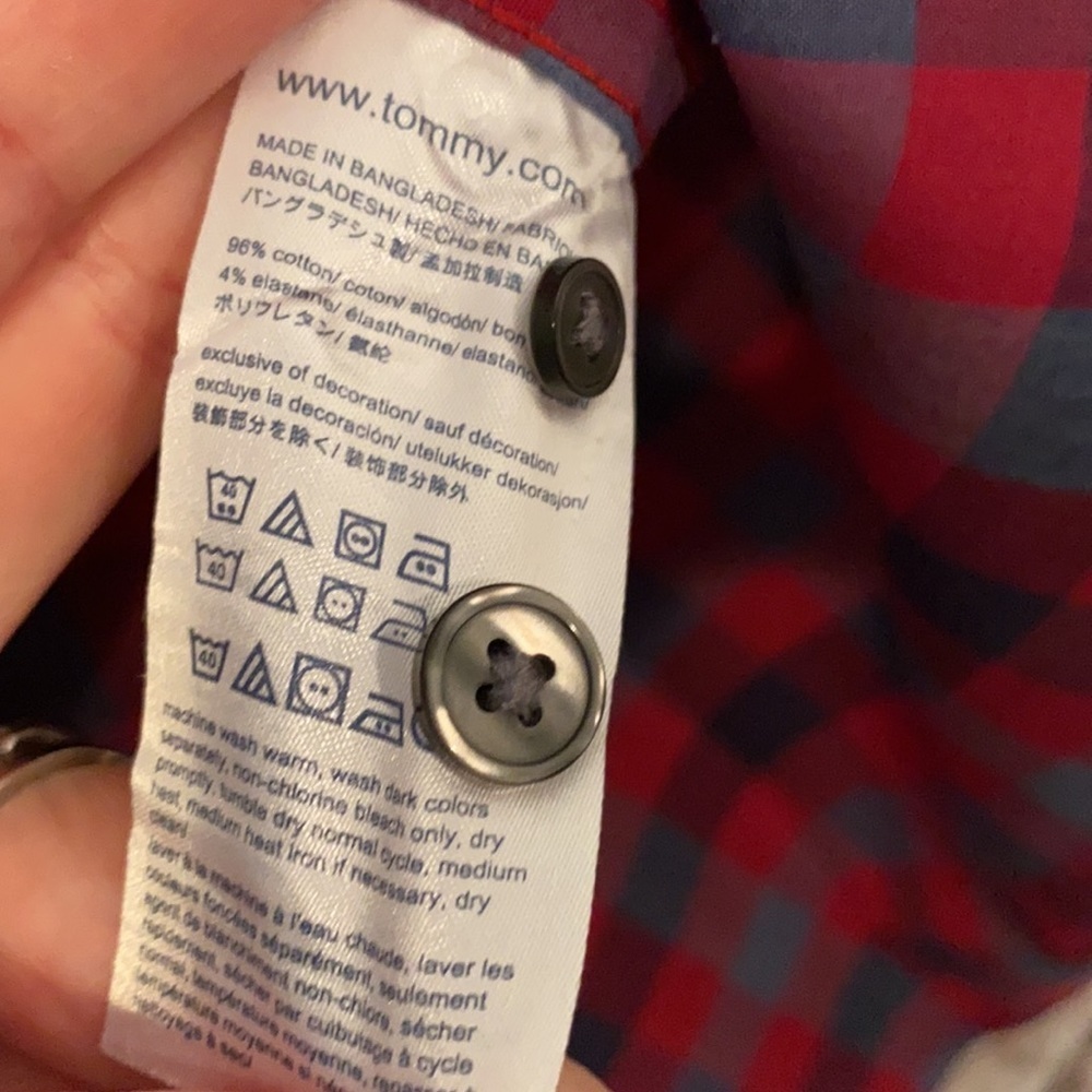 Tommy Hilfiger Men’s Tonal Check Shirt - Picture 8 of 8